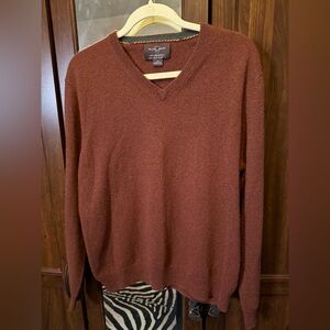 100% cashmere Black Brown 1826  Rust V-Neck Sweater